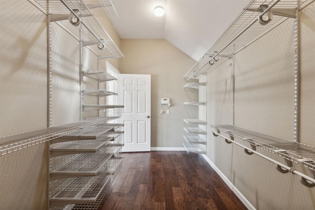 Pottsboro, Texas, 75076, United States, 3 Bedrooms Bedrooms, ,3 BathroomsBathrooms,Residential,For Sale,2003176