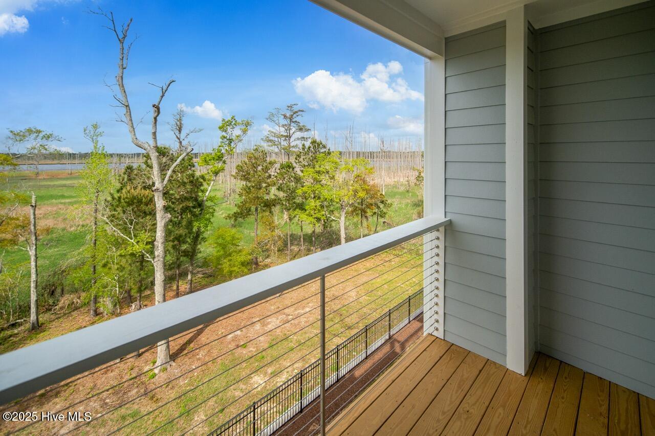 Castle Hayne, North Carolina, 28429, United States, 4 Bedrooms Bedrooms, ,5 BathroomsBathrooms,Residential,For Sale,1847333