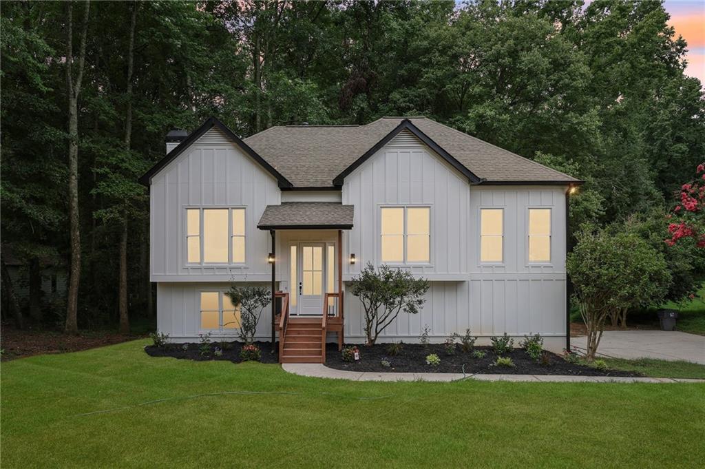 Alpharetta, Georgia, 30004, United States, 4 Bedrooms Bedrooms, ,3 BathroomsBathrooms,Residential,For Sale,1900649