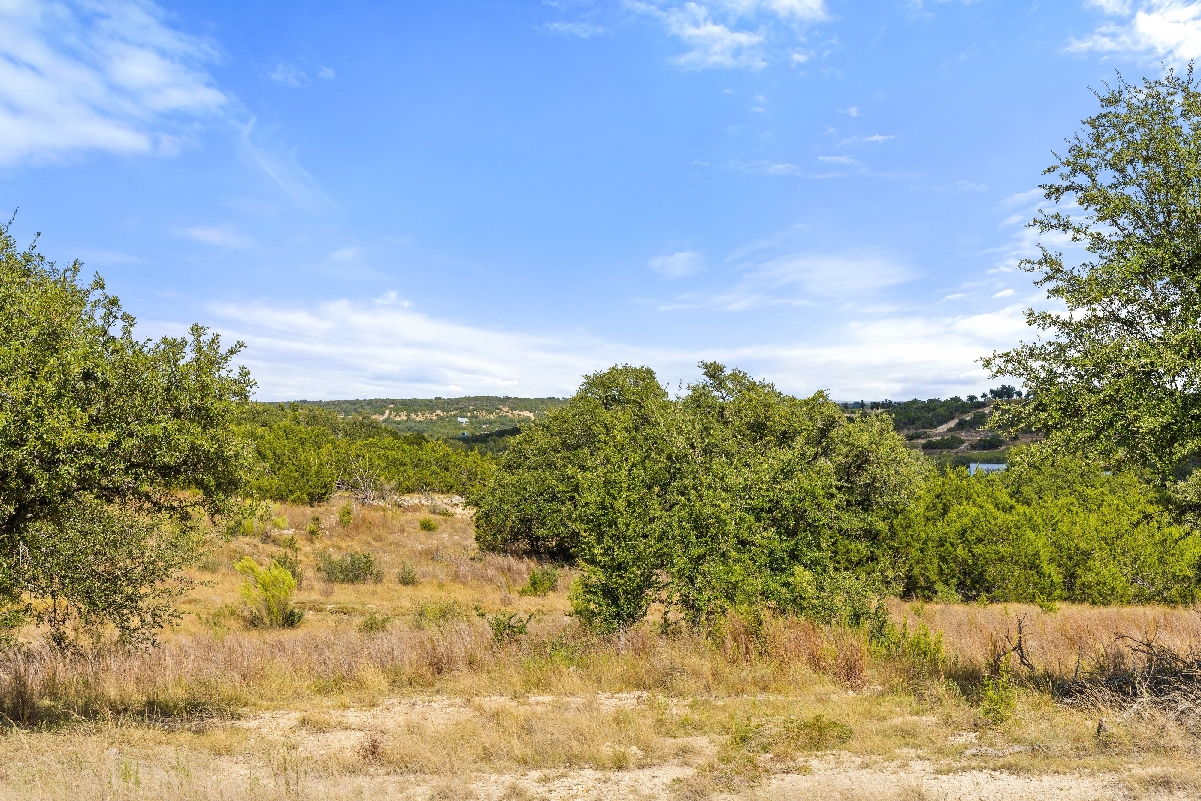 136 Legacy Hills Drive - Stunning 5 acre lot in a luxury gated community - 物件實景