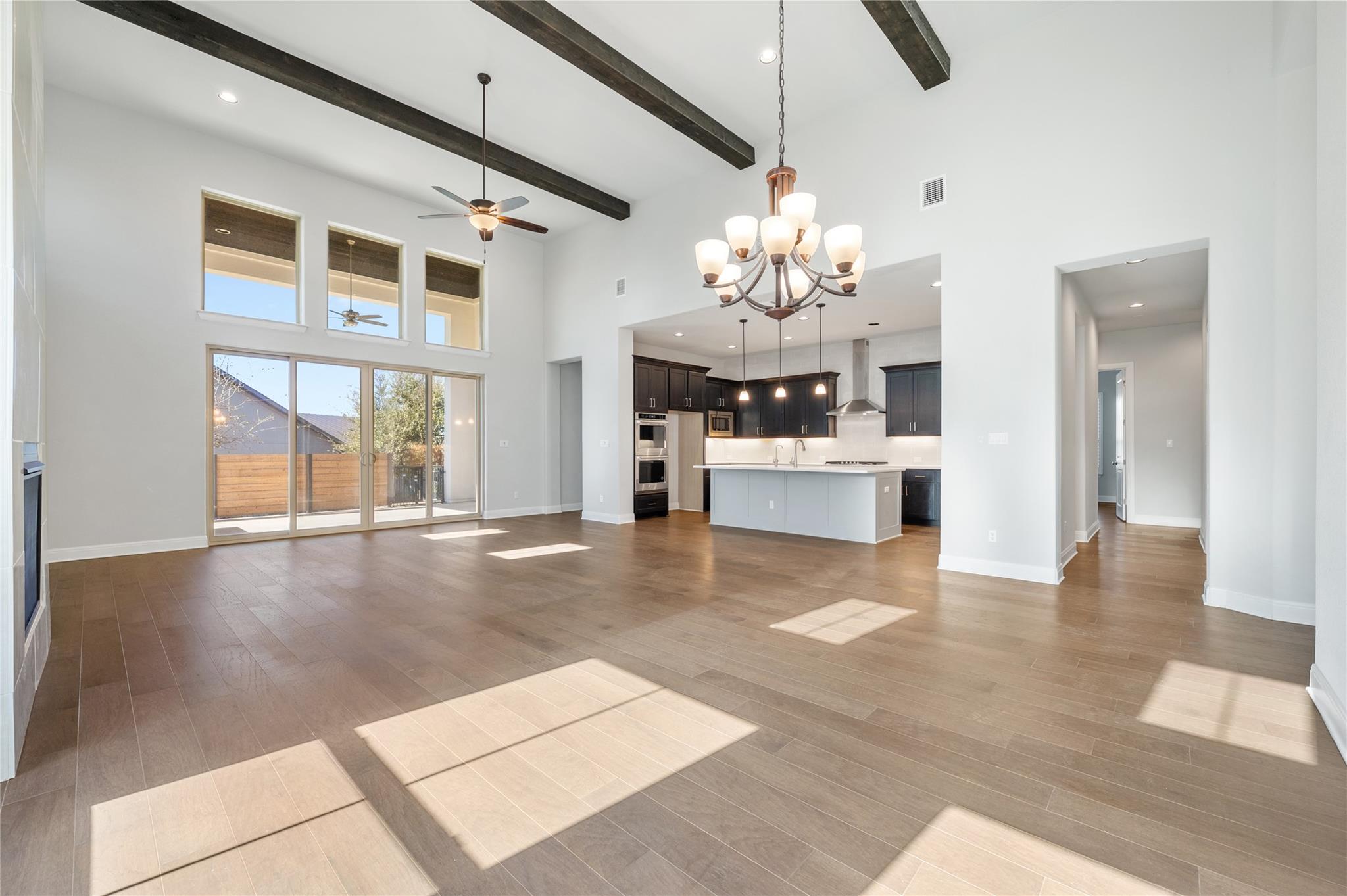 Austin, Texas, 78738, United States, 4 Bedrooms Bedrooms, ,4 BathroomsBathrooms,Residential,For Sale,1978315