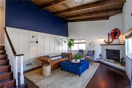 Redondo Beach, California, 90277, United States, 3 Bedrooms Bedrooms, ,2 BathroomsBathrooms,Residential,For Sale,1914316