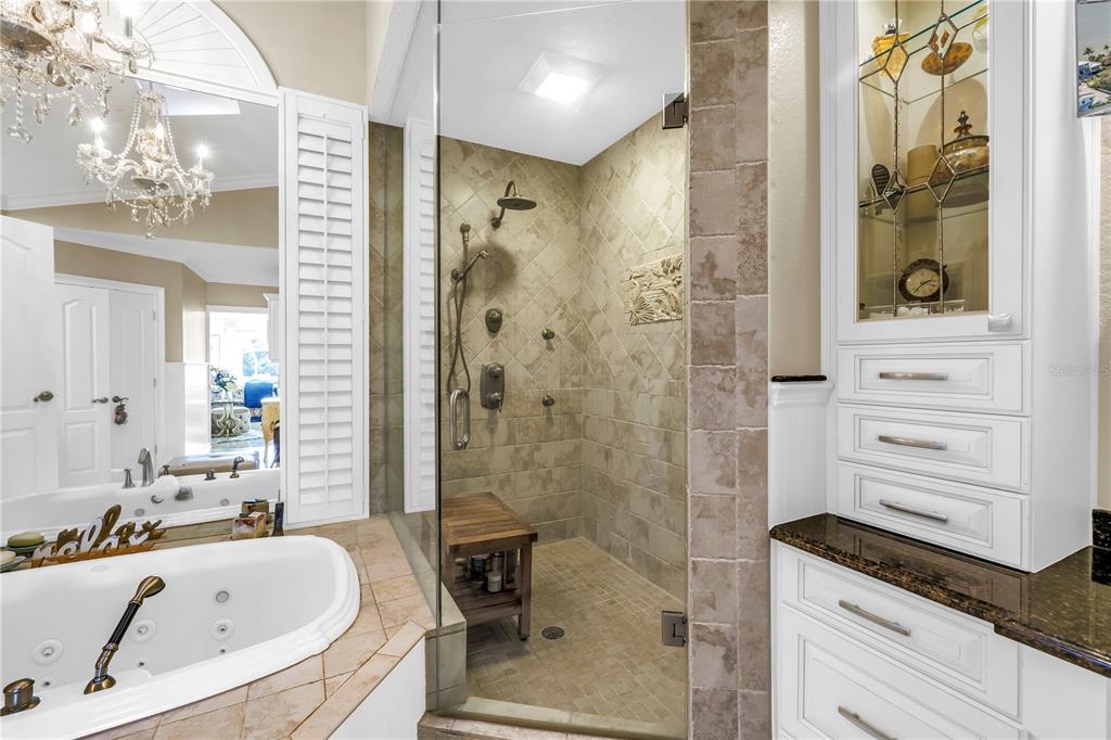 St Petersburg, Florida, 33715, United States, 4 Bedrooms Bedrooms, ,5 BathroomsBathrooms,Residential,For Sale,1999732