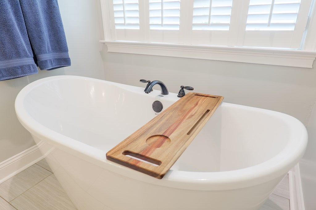 Valdosta, Georgia, 31601, United States, 4 Bedrooms Bedrooms, ,3 BathroomsBathrooms,Residential,For Sale,1991000