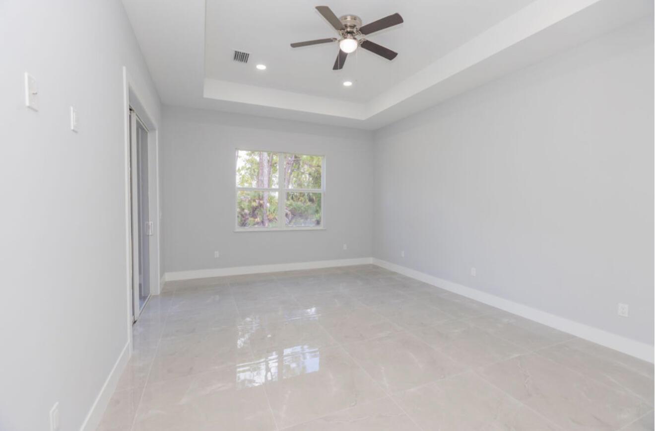 Port St Lucie, Florida, 34986, United States, 4 Bedrooms Bedrooms, ,3 BathroomsBathrooms,Residential,For Sale,1926175