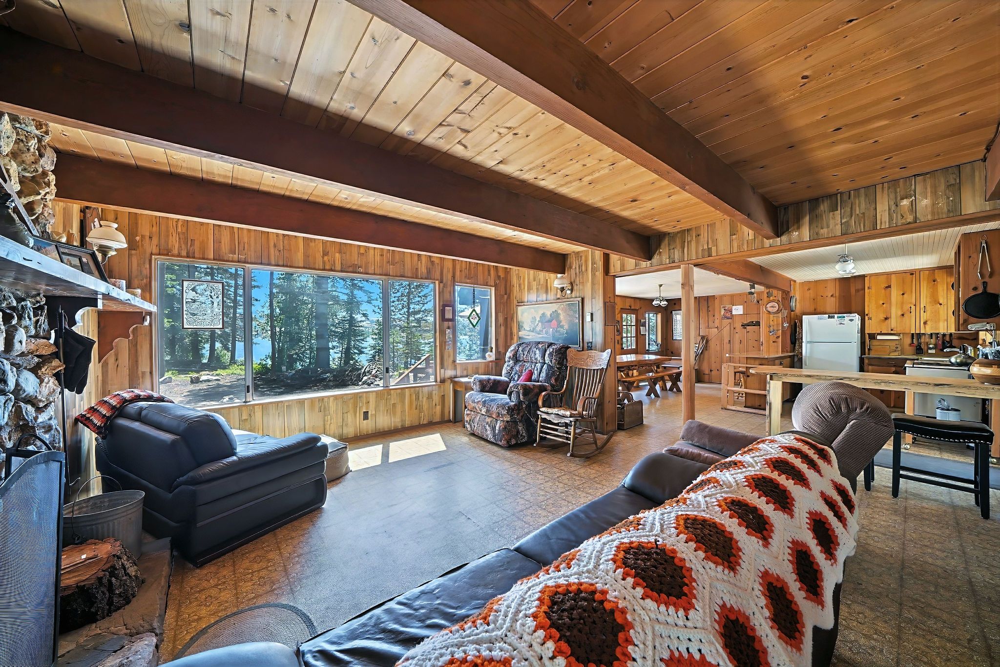  A Rare Opportunity to Own One of Silver Lake’s Best-Located Cabins - 物件實景