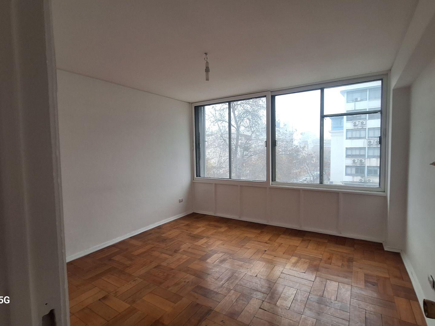 Providencia, Chile, 4 Bedrooms Bedrooms, ,3 BathroomsBathrooms,Residential,For Sale,1882971