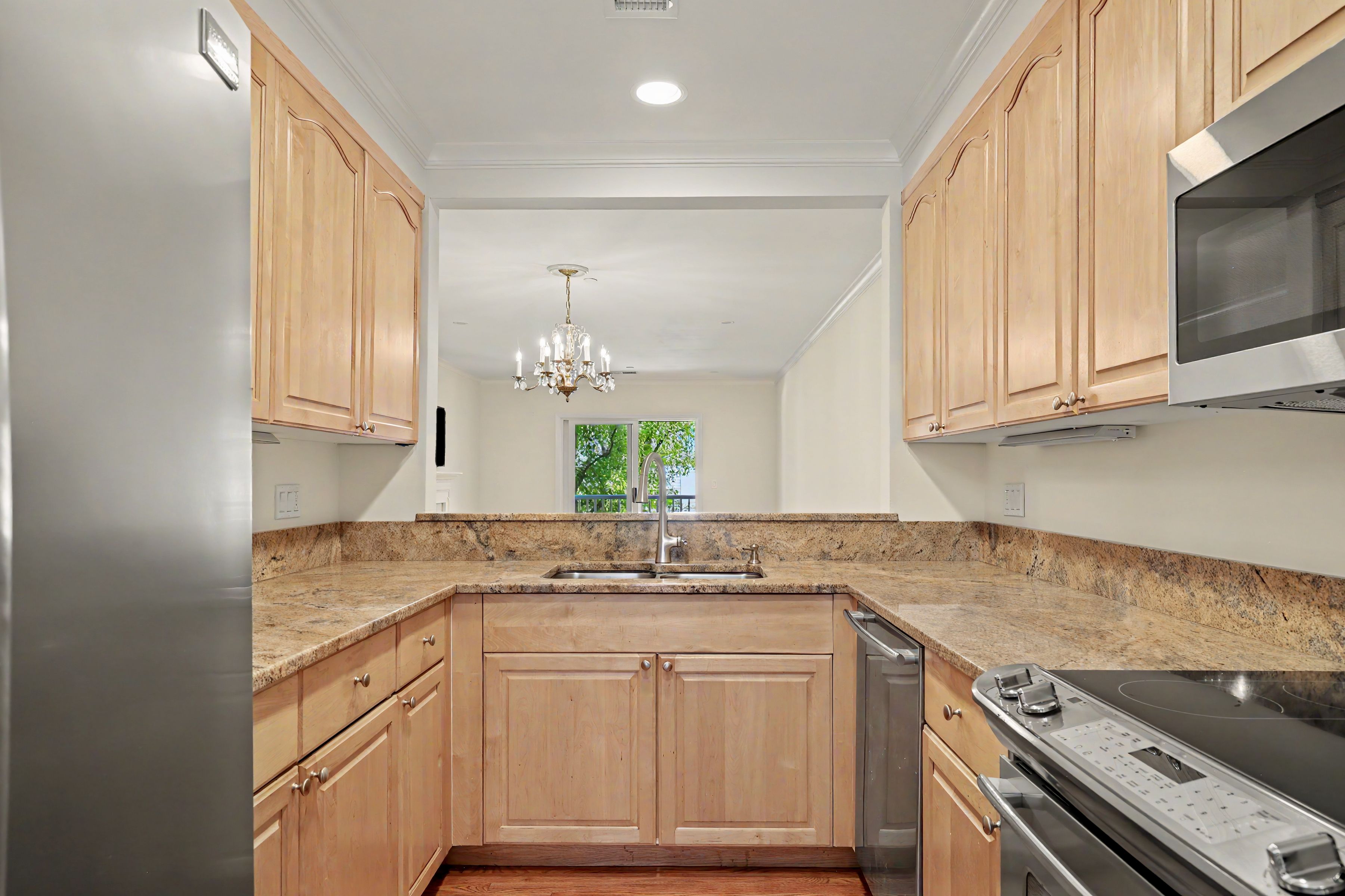  51 Forest Avenue APT 48 - 物件實景