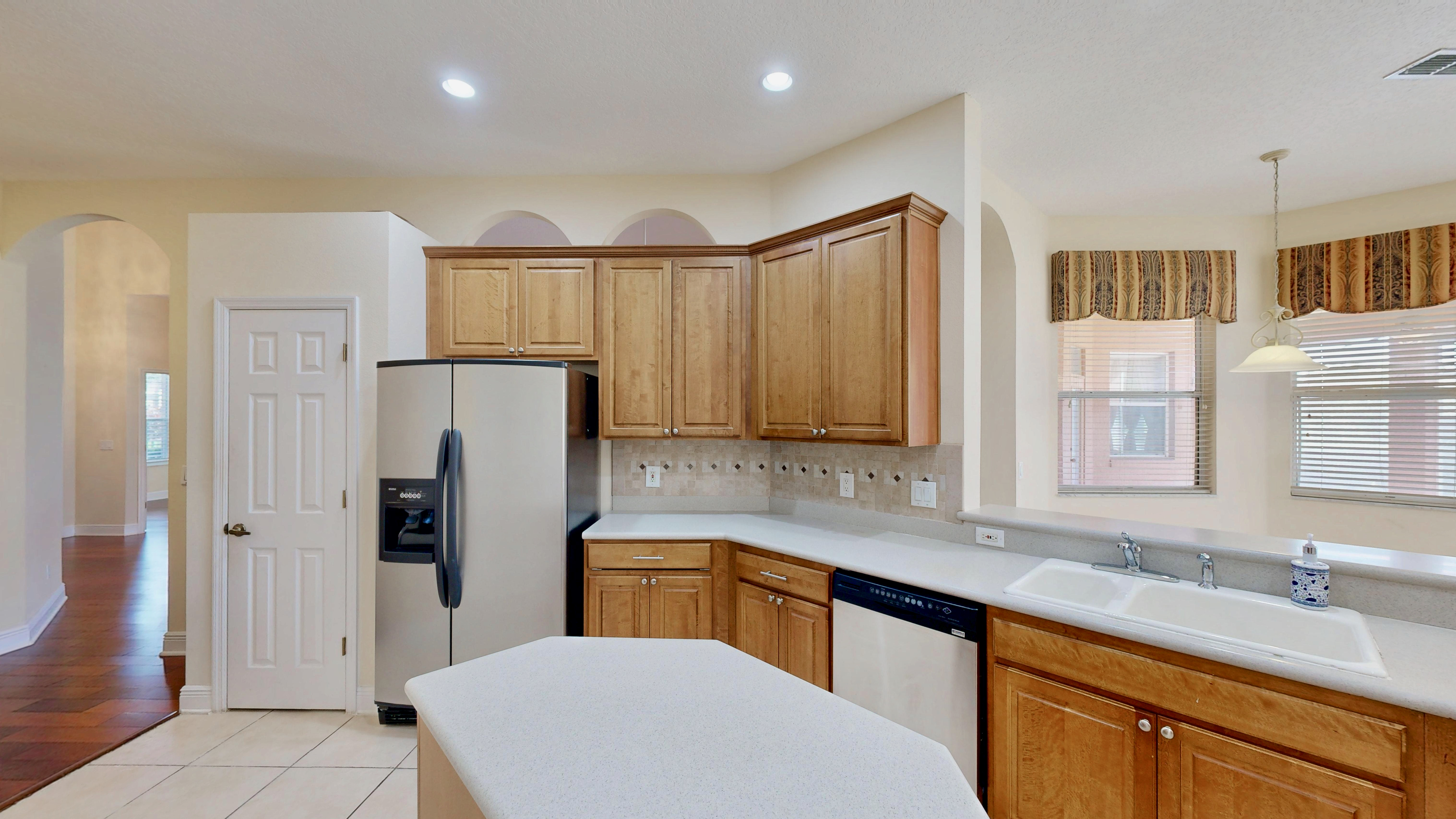 Ocoee, Florida, 34761, United States, 4 Bedrooms Bedrooms, ,3 BathroomsBathrooms,Residential,For Sale,2006083