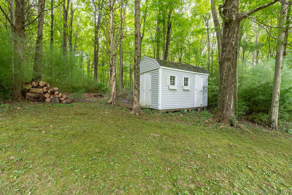 New Milford, Connecticut, 06776, United States, 4 Bedrooms Bedrooms, ,3 BathroomsBathrooms,Residential,For Sale,1926177