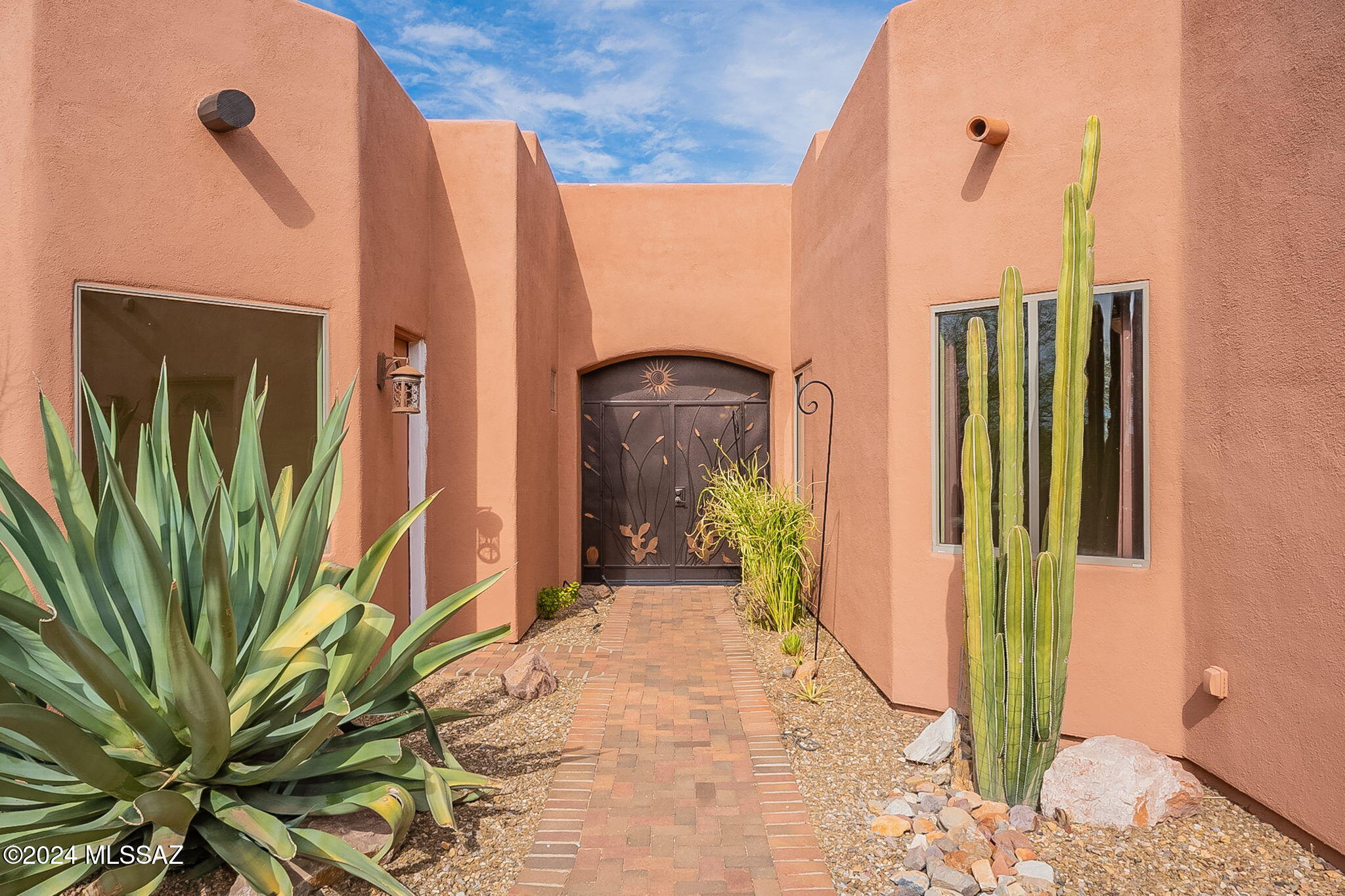 Green Valley, Arizona, 85614, United States, 5 Bedrooms Bedrooms, ,4 BathroomsBathrooms,Residential,For Sale,1826718