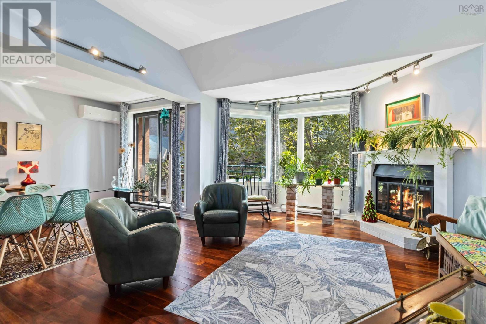 HALIFAX, Nova Scotia, B3H 3Y8, CA, 2 Bedrooms Bedrooms, ,1 BathroomBathrooms,Residential,For Sale,1947667