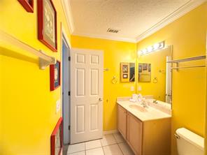 KISSIMMEE, Florida, 34747, United States, 7 Bedrooms Bedrooms, ,6 BathroomsBathrooms,Residential,For Sale,1980023