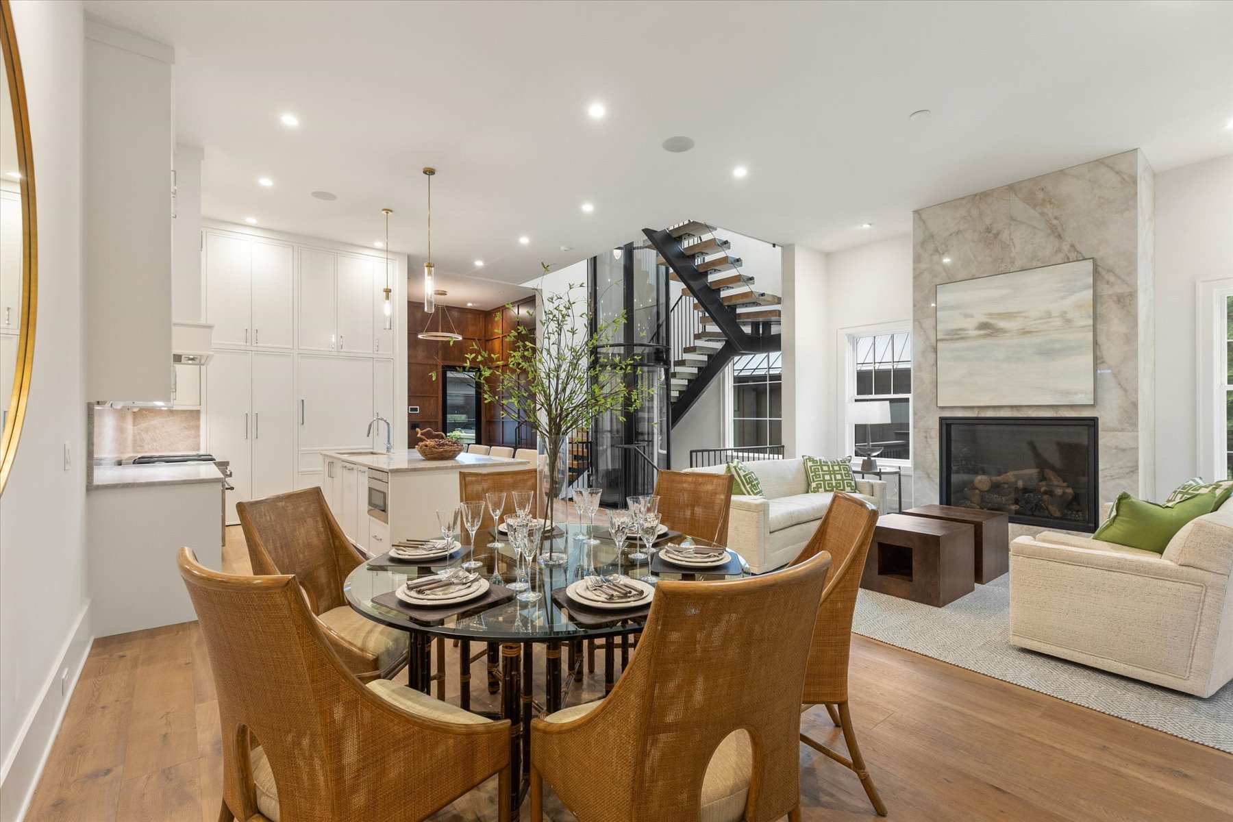  504 Birchwood Drive Unit B-2 Highlands - 物件實景