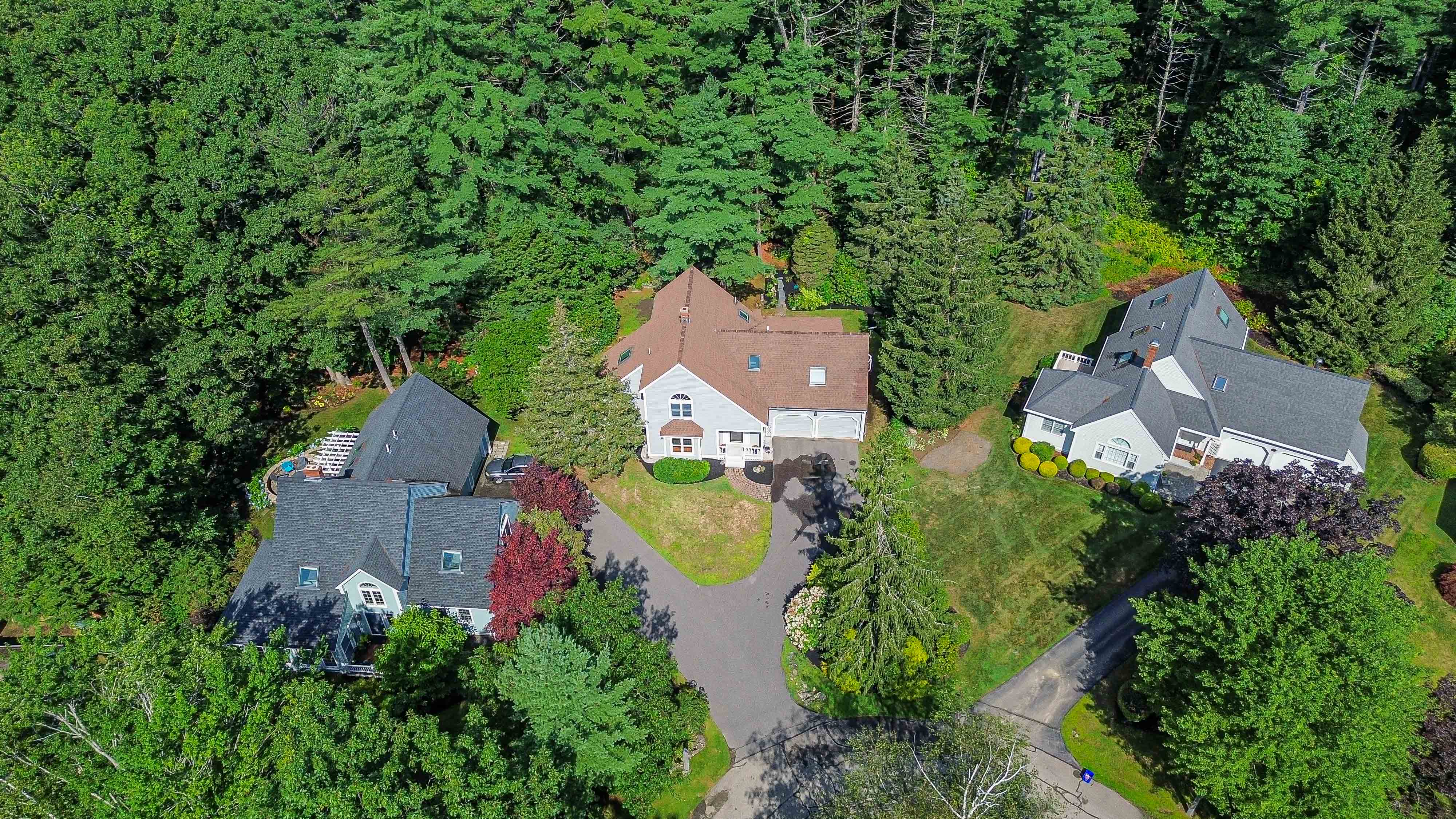 York, Maine, 03909, United States, 3 Bedrooms Bedrooms, ,3 BathroomsBathrooms,Residential,For Sale,1912030
