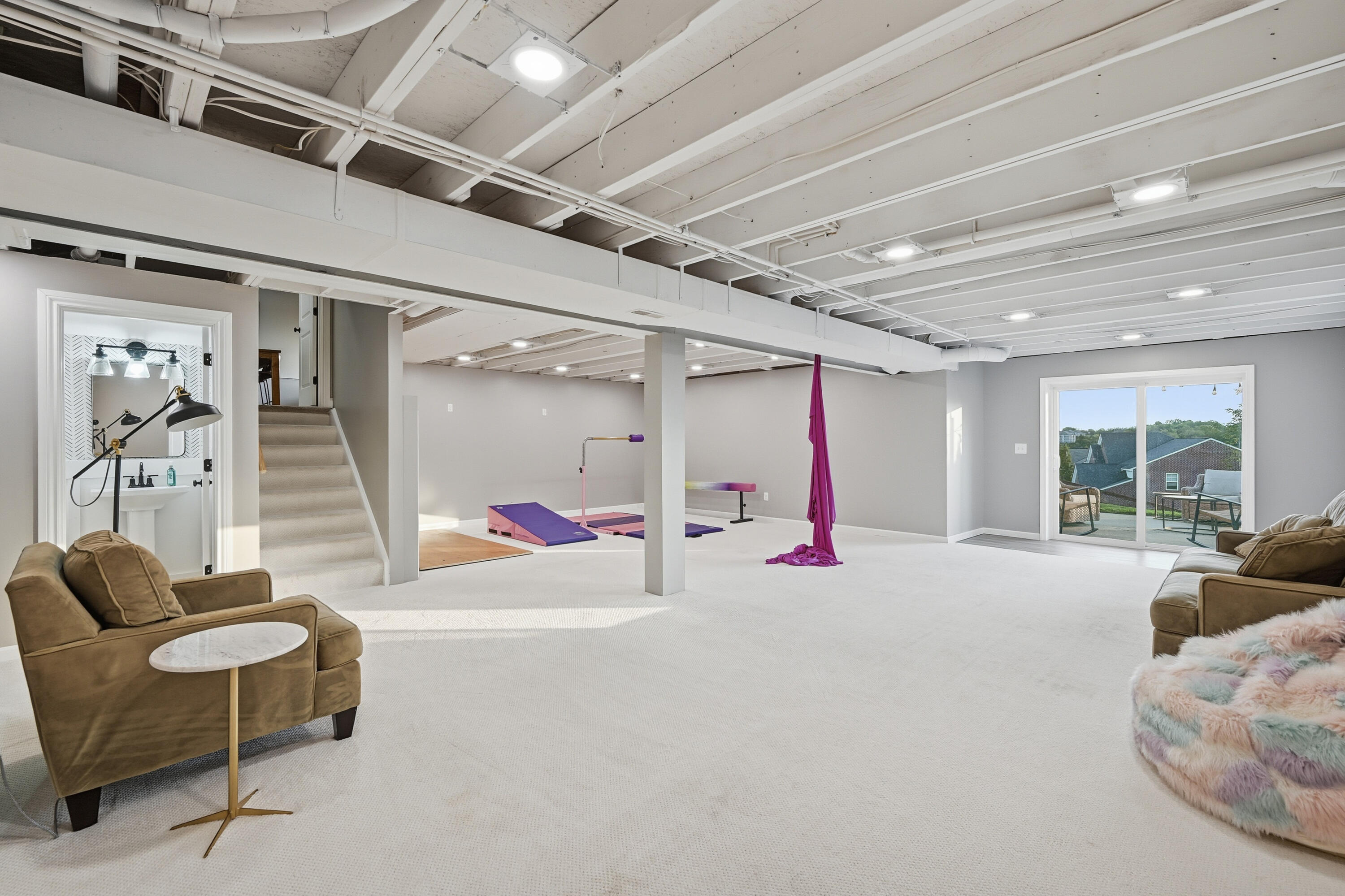 Alexandria, Kentucky, 41001, United States, 4 Bedrooms Bedrooms, ,4 BathroomsBathrooms,Residential,For Sale,1970891