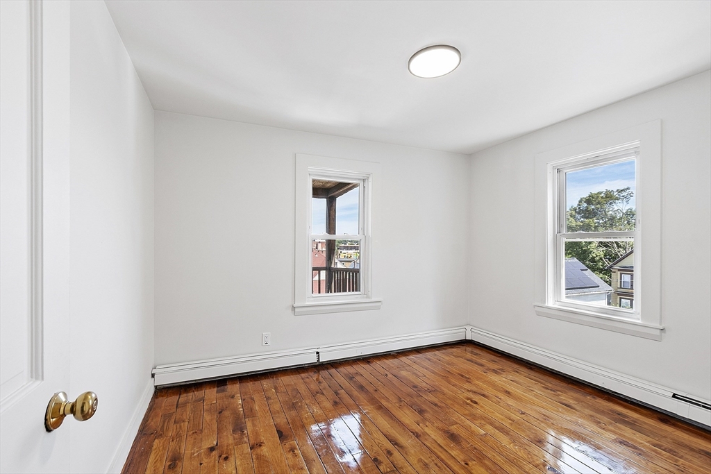 Fitchburg, Massachusetts, 01420, United States, 6 Bedrooms Bedrooms, ,3 BathroomsBathrooms,Residential,For Sale,1925075