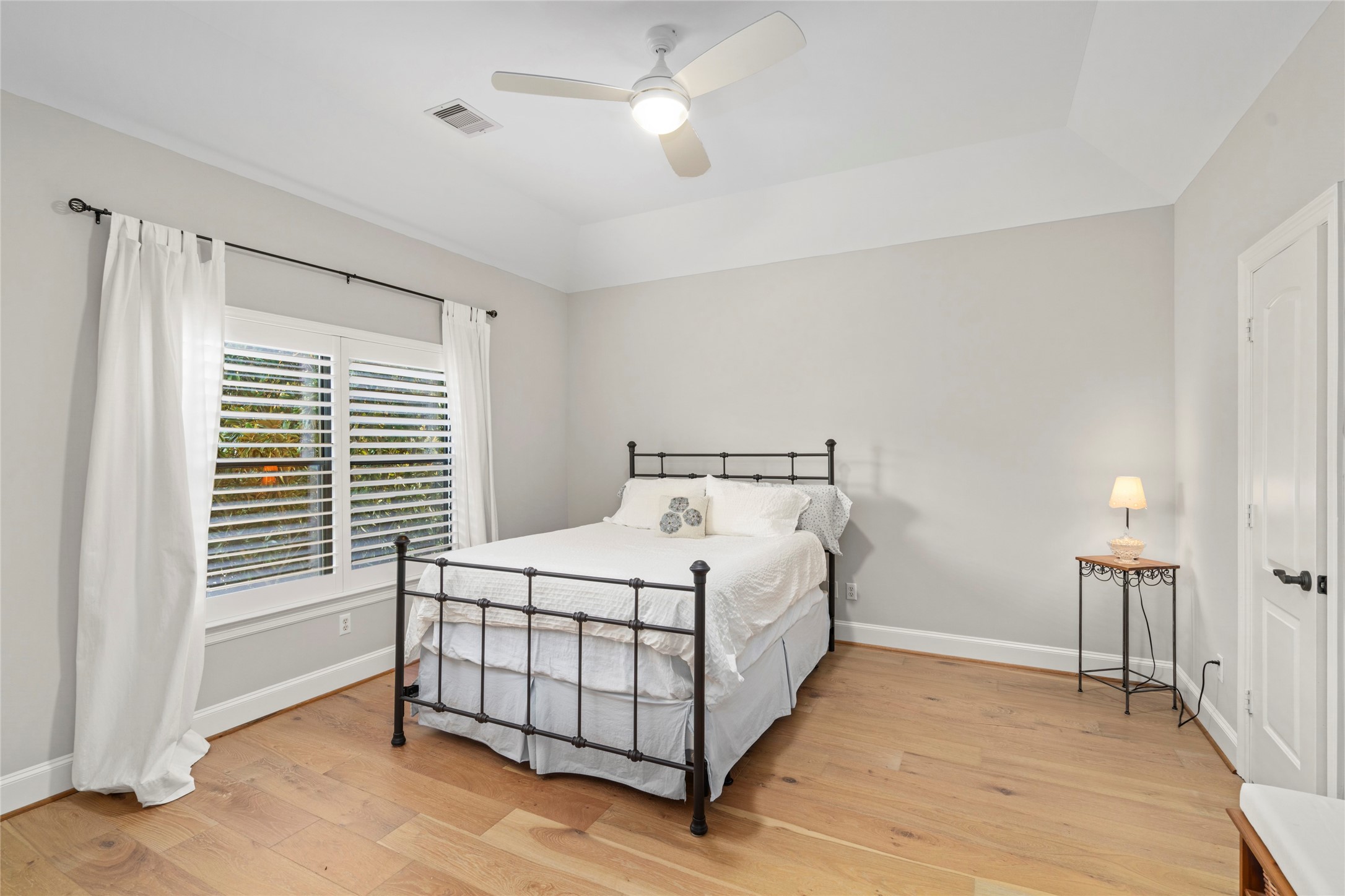  4440 Betty Street - 物件實景