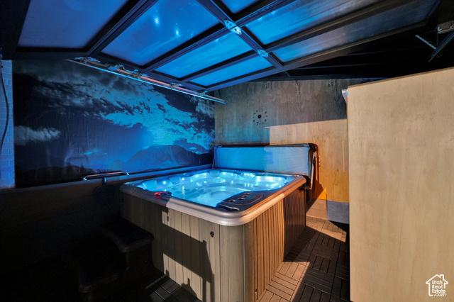 Salt Lake City, Utah, 84124, United States, 4 Bedrooms Bedrooms, ,4 BathroomsBathrooms,Residential,For Sale,1982621