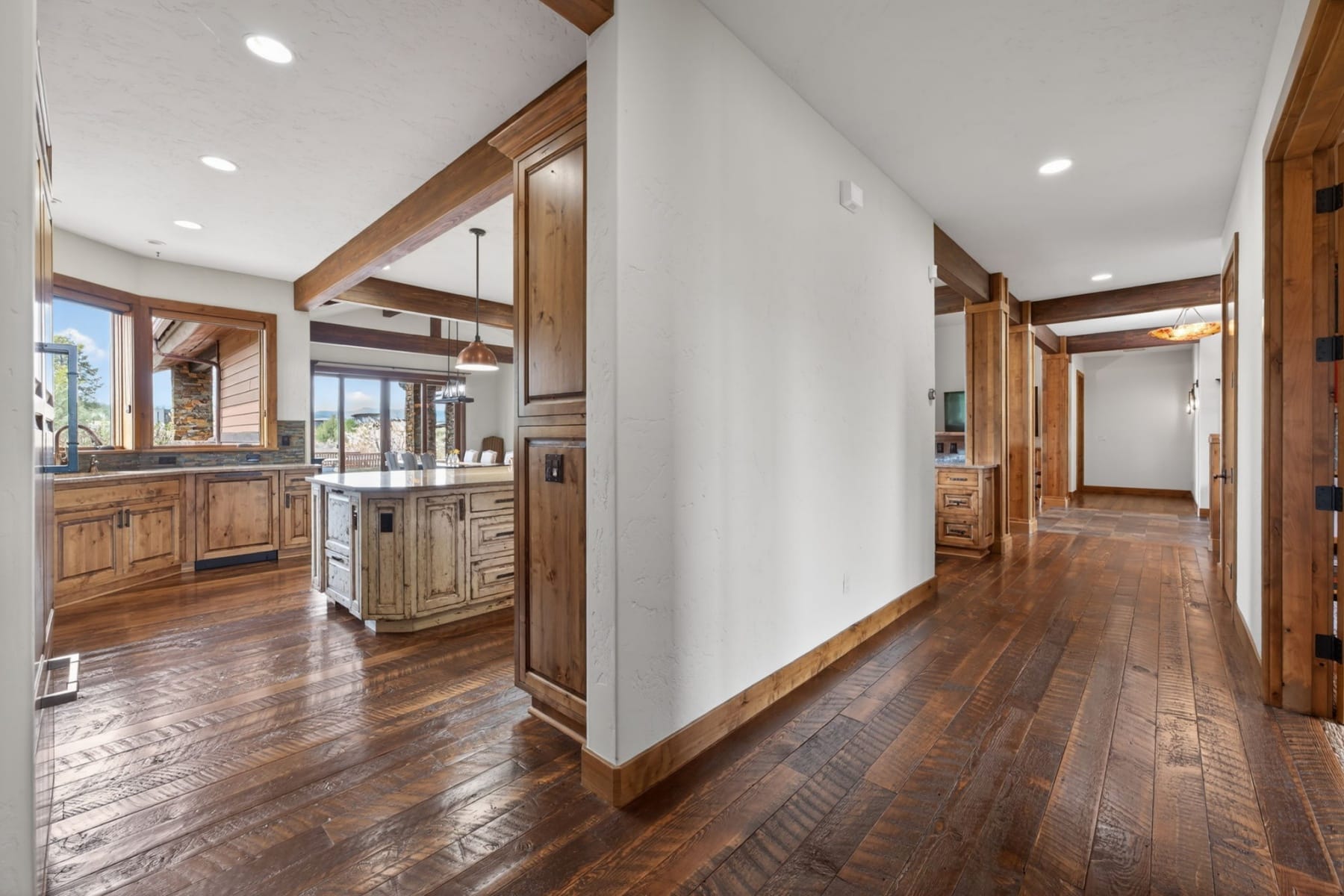  19345 Roswell Drive Bend, OR 97702 - 物件實景