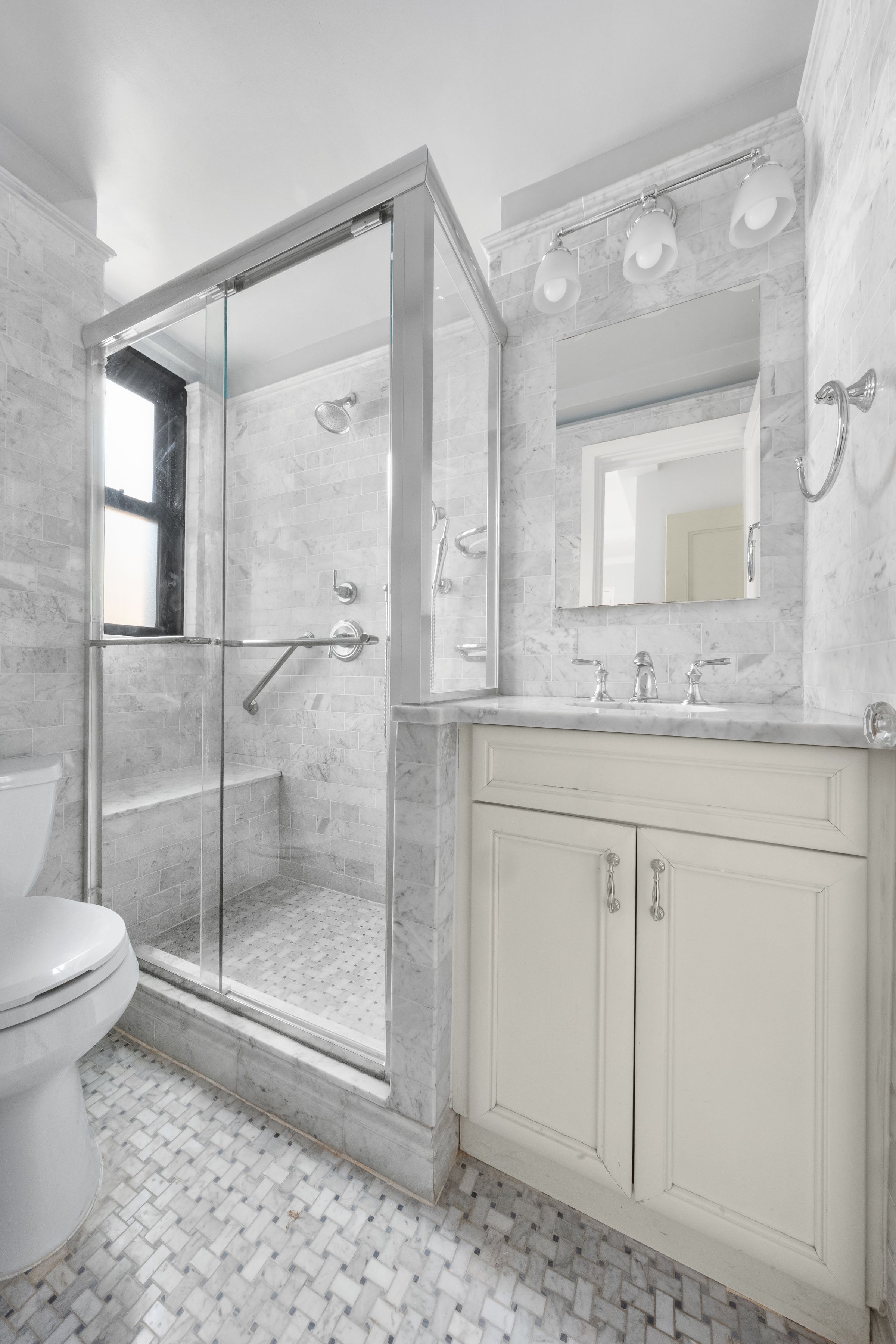  Bright & Beautiful 1 Bed with Park View - 物件實景