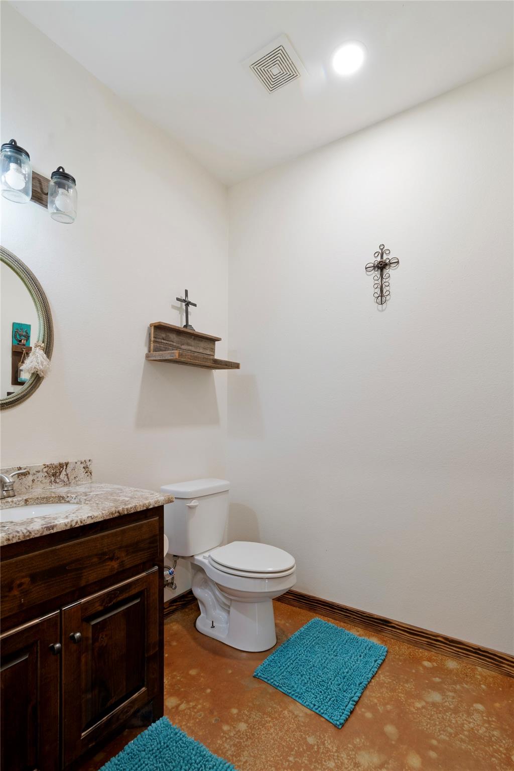 Honey Grove, Texas, 75446, United States, 3 Bedrooms Bedrooms, ,3 BathroomsBathrooms,Residential,For Sale,1937107