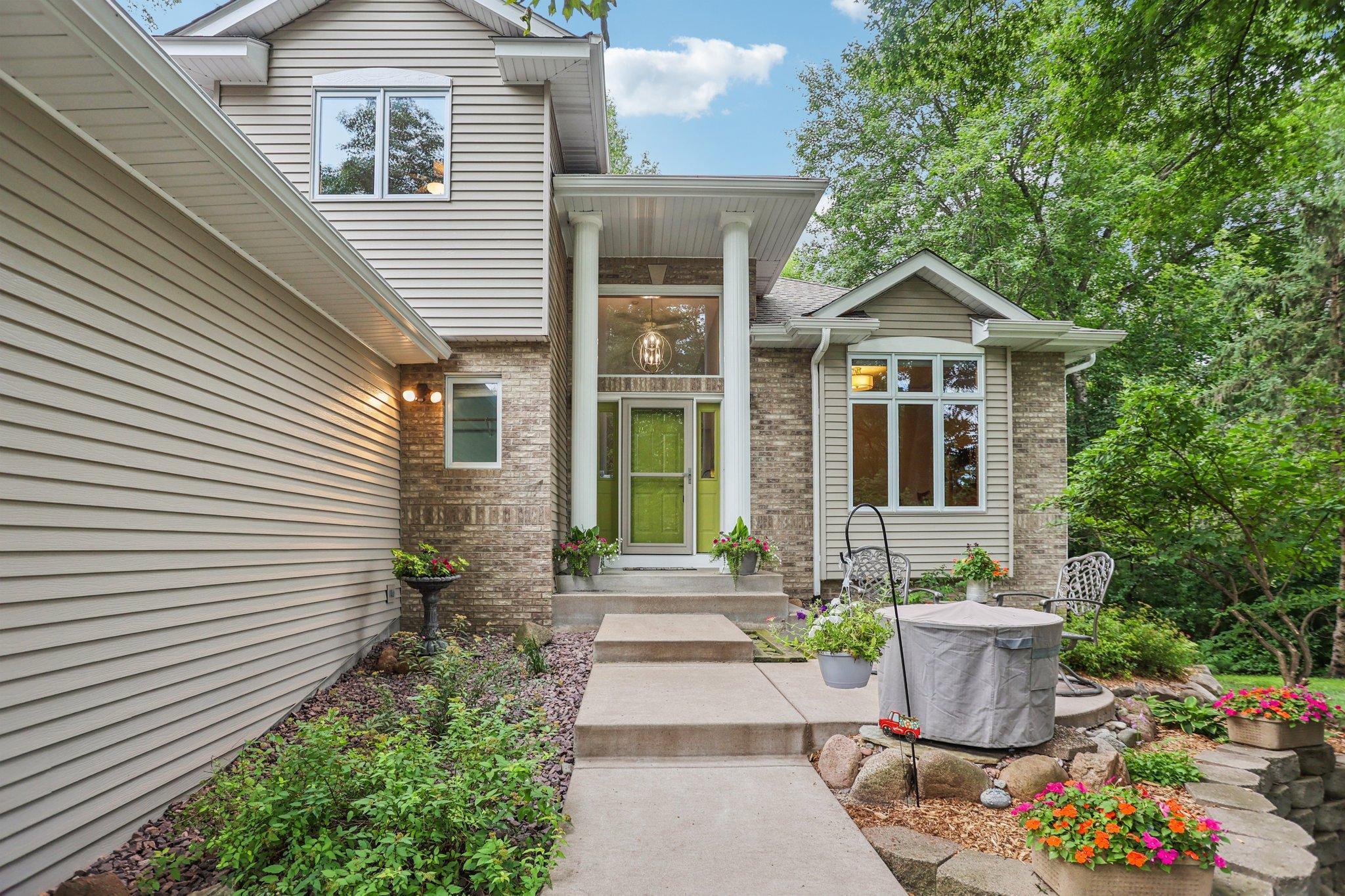 Blaine, Minnesota, 55449, United States, 4 Bedrooms Bedrooms, ,3 BathroomsBathrooms,Residential,For Sale,1940796