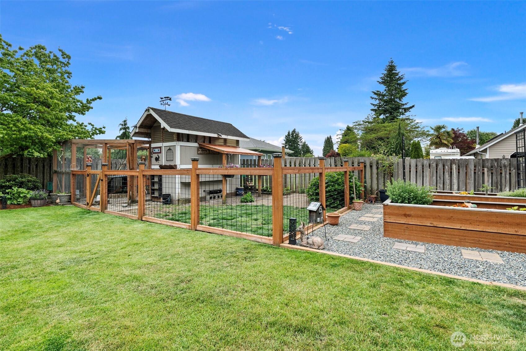 AUBURN, Washington, 98002, United States, 4 Bedrooms Bedrooms, ,3 BathroomsBathrooms,Residential,For Sale,1875288