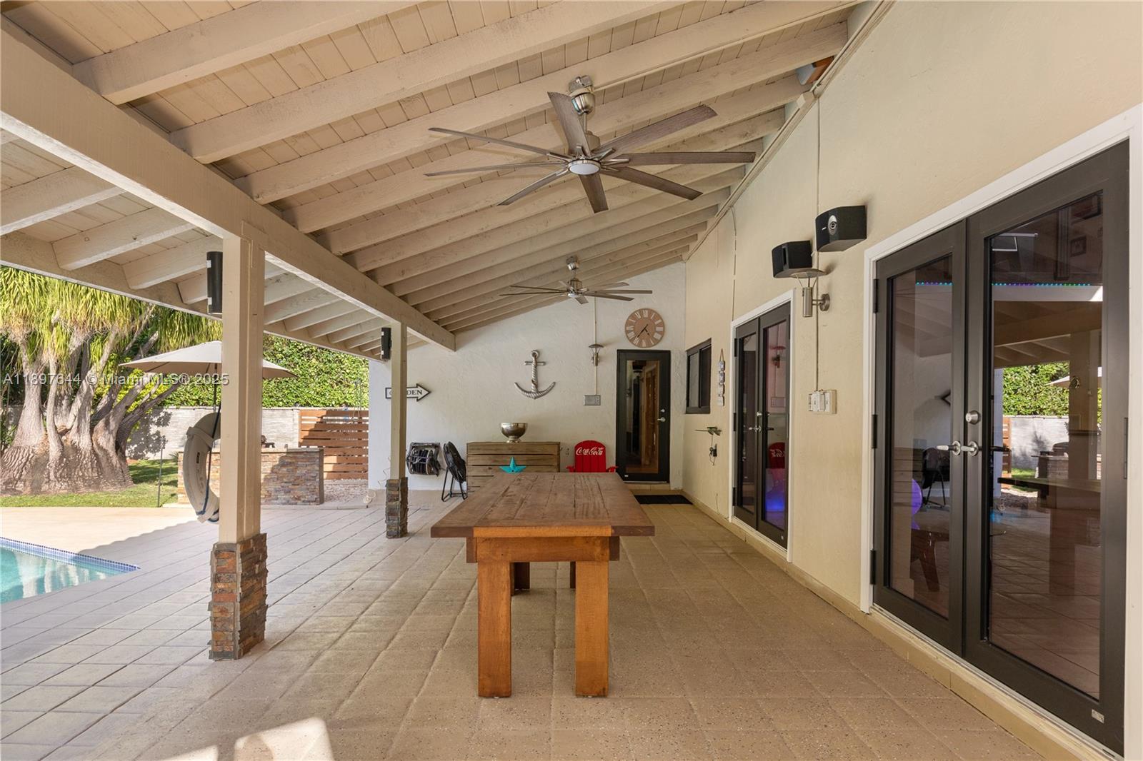 Palmetto Bay, Florida, 33157, United States, 4 Bedrooms Bedrooms, ,4 BathroomsBathrooms,Residential,For Sale,1966916