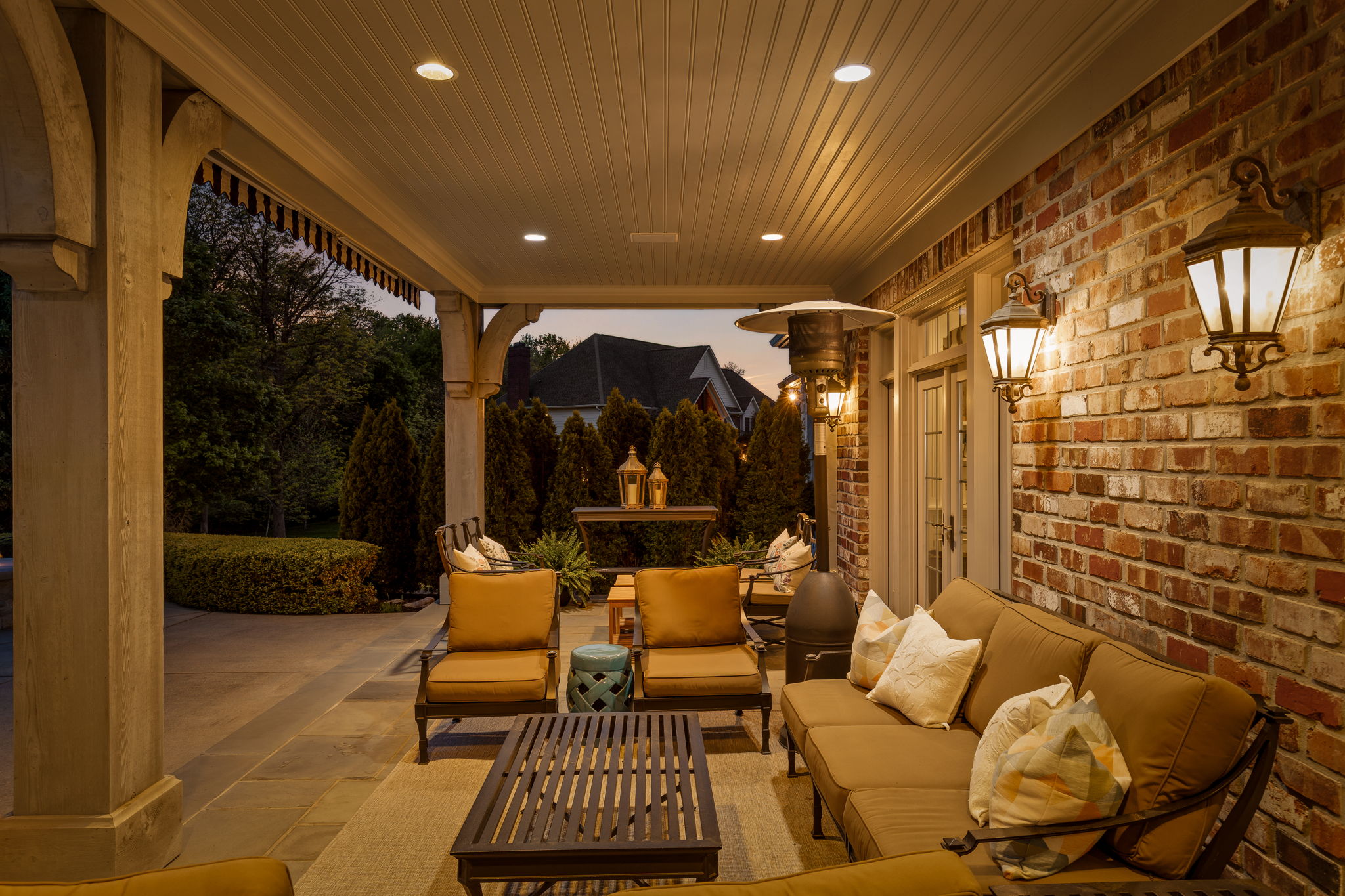  Signature Estate Set on More than 2 Acres in Desirable Zionsville Neighborhood - 物件實景