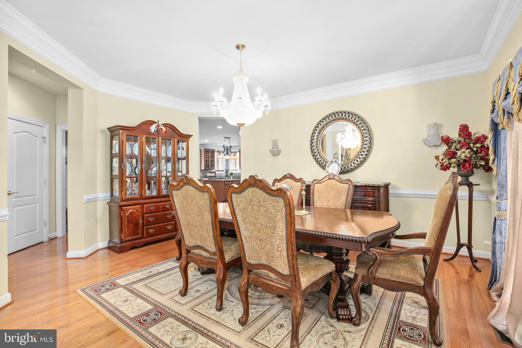 Woodbridge, Virginia, 22192, United States, 5 Bedrooms Bedrooms, ,5 BathroomsBathrooms,Residential,For Sale,1987362