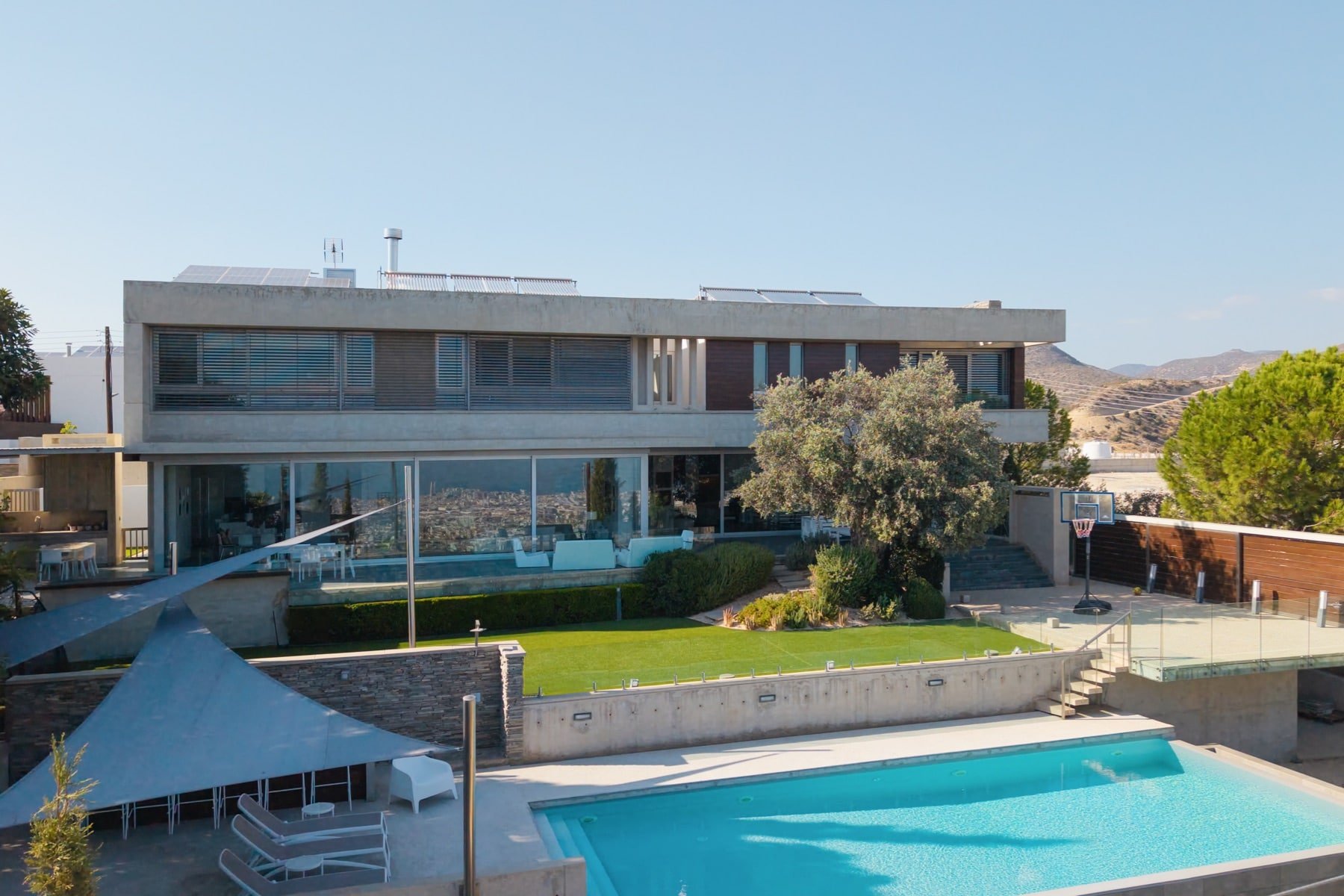  Sea-View Five Bedroom Villa with Private Pool in Mesa Geitonia, Limassol - 物件實景