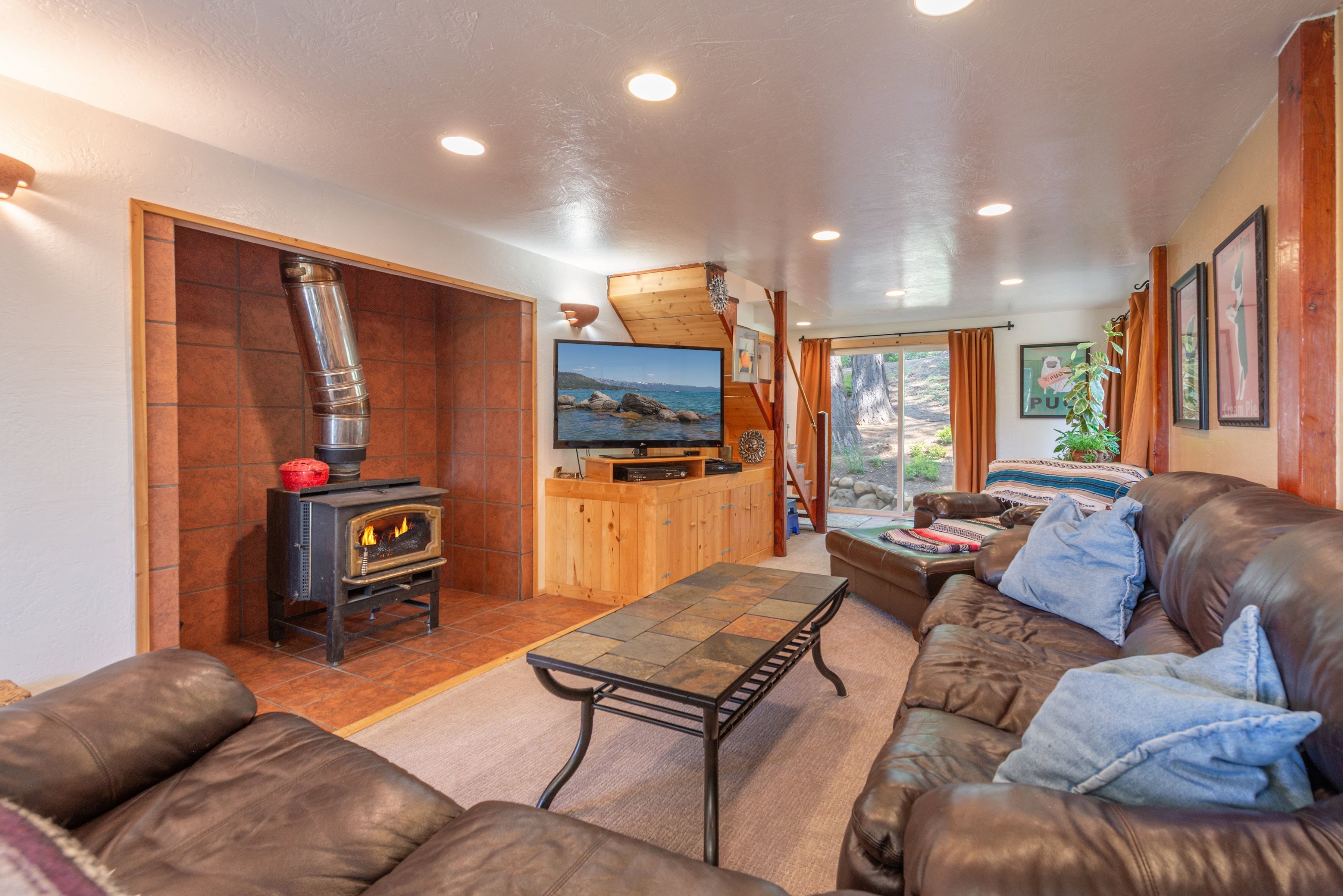 Lake Tahoe Views with Private Pier & Buoy Access - 物件實景