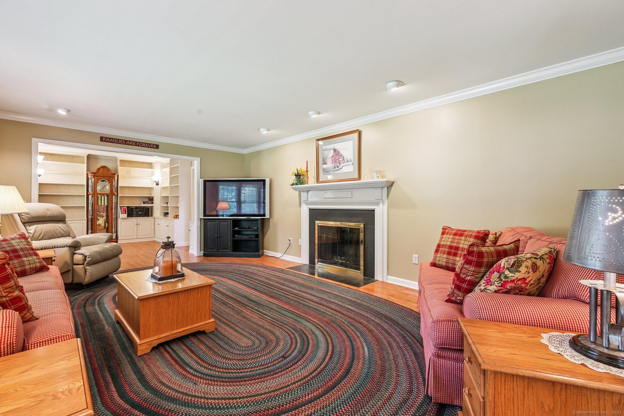 Westbrook, Connecticut, 06498, United States, 5 Bedrooms Bedrooms, ,6 BathroomsBathrooms,Residential,For Sale,1937602