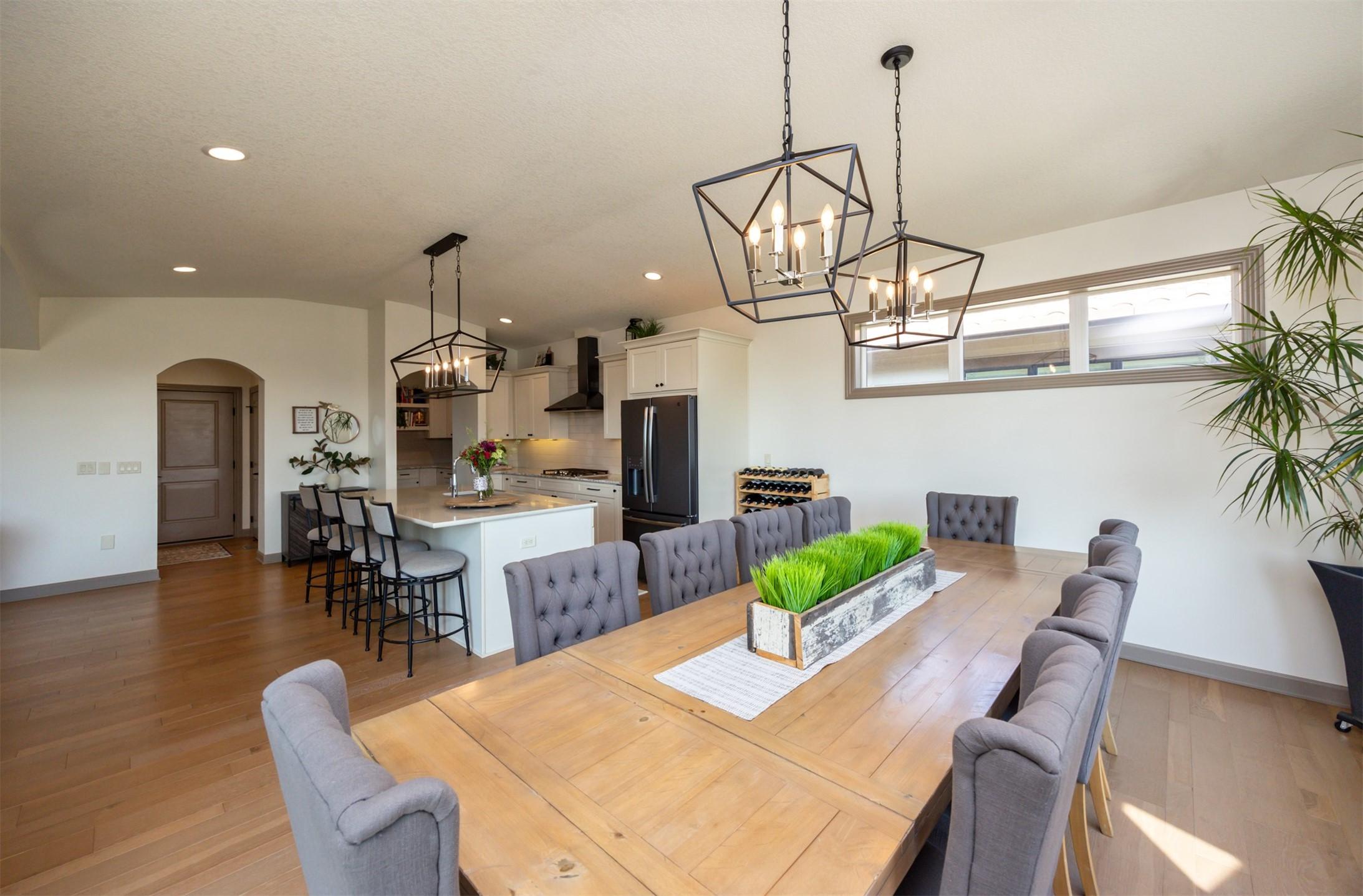 Johnston, Iowa, 50131, United States, 4 Bedrooms Bedrooms, ,4 BathroomsBathrooms,Residential,For Sale,1974668