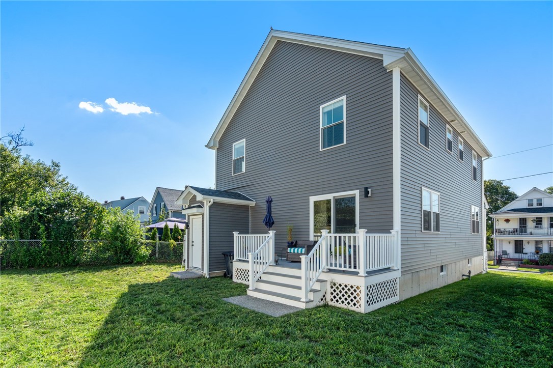 East Providence, Rhode Island, 02914, United States, 4 Bedrooms Bedrooms, ,3 BathroomsBathrooms,Residential,For Sale,1941827