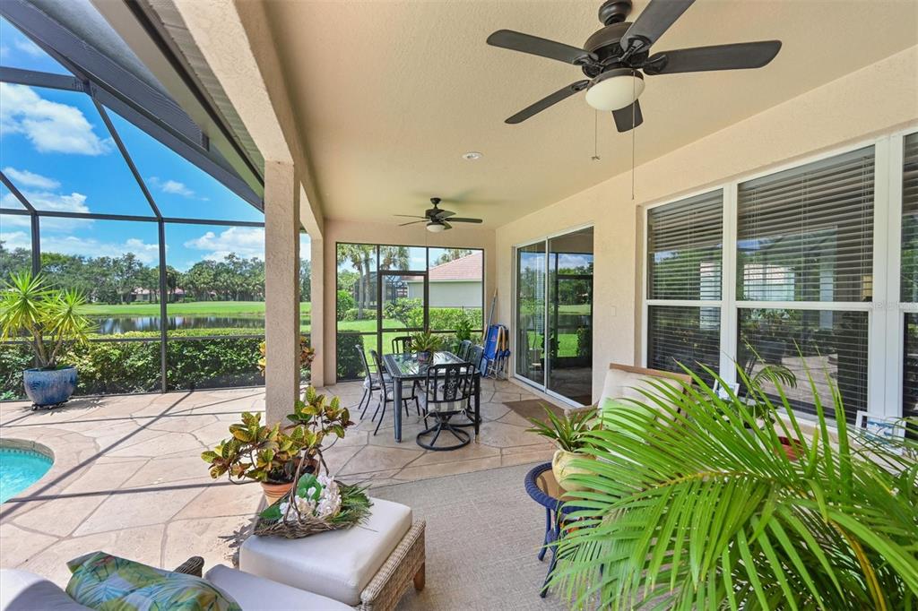 Bradenton, Florida, 34212, United States, 3 Bedrooms Bedrooms, ,2 BathroomsBathrooms,Residential,For Sale,1906883
