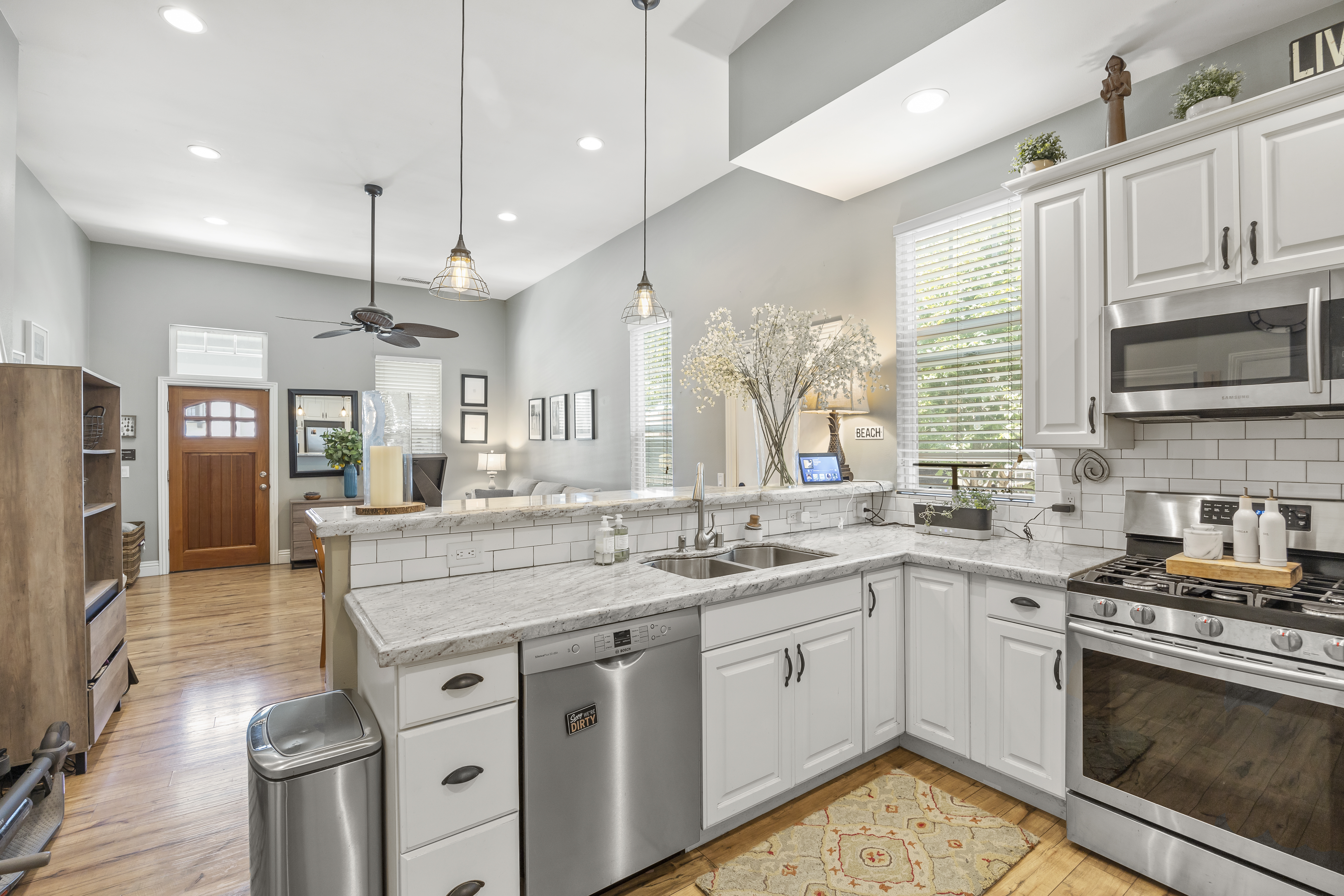 168 South Palm Street, Ventura, CA 93001 - 物件實景