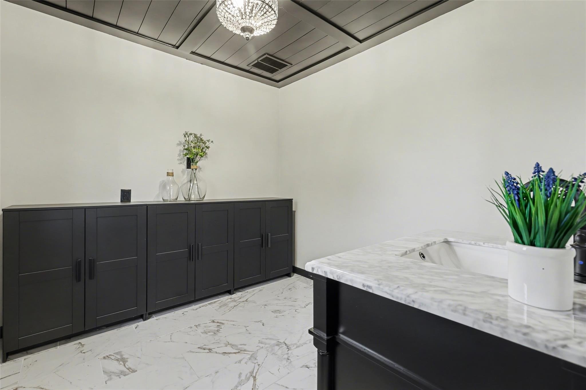 Georgetown, Texas, 78628, United States, 4 Bedrooms Bedrooms, ,3 BathroomsBathrooms,Residential,For Sale,2006153