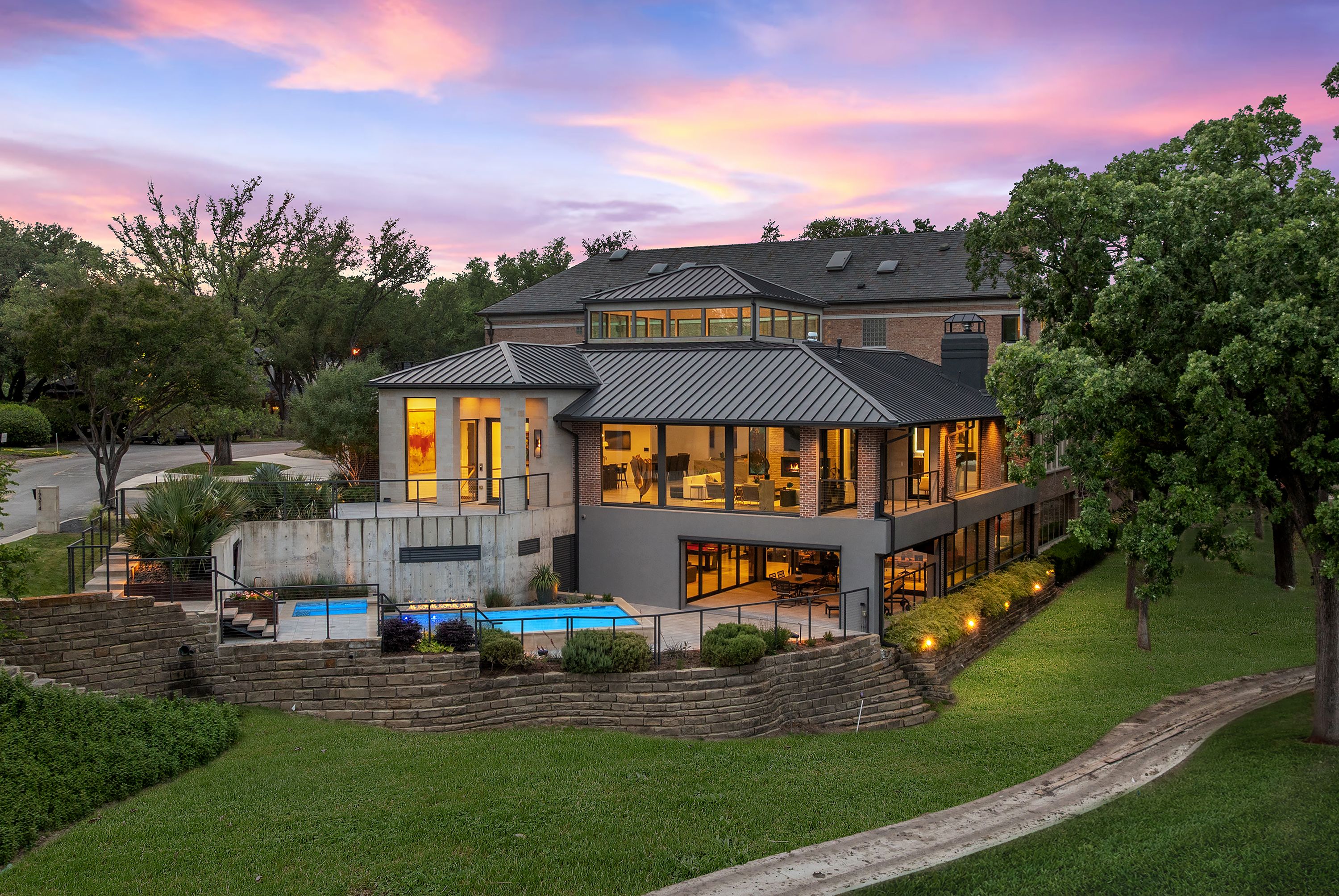  Refined Expression of Modern Luxury Overlooking the Golf Course - 物件實景