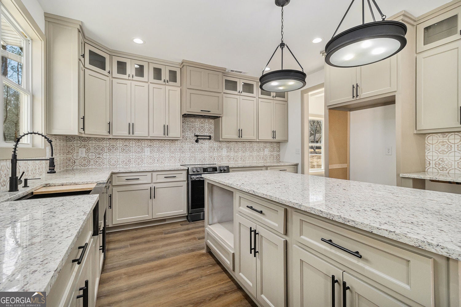 Oxford, Georgia, 30054, United States, 4 Bedrooms Bedrooms, ,3 BathroomsBathrooms,Residential,For Sale,1952005