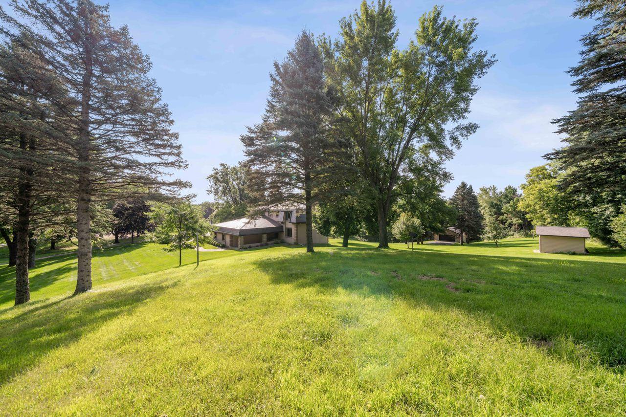 Stillwater, Minnesota, 55082, United States, 4 Bedrooms Bedrooms, ,3 BathroomsBathrooms,Residential,For Sale,1934431