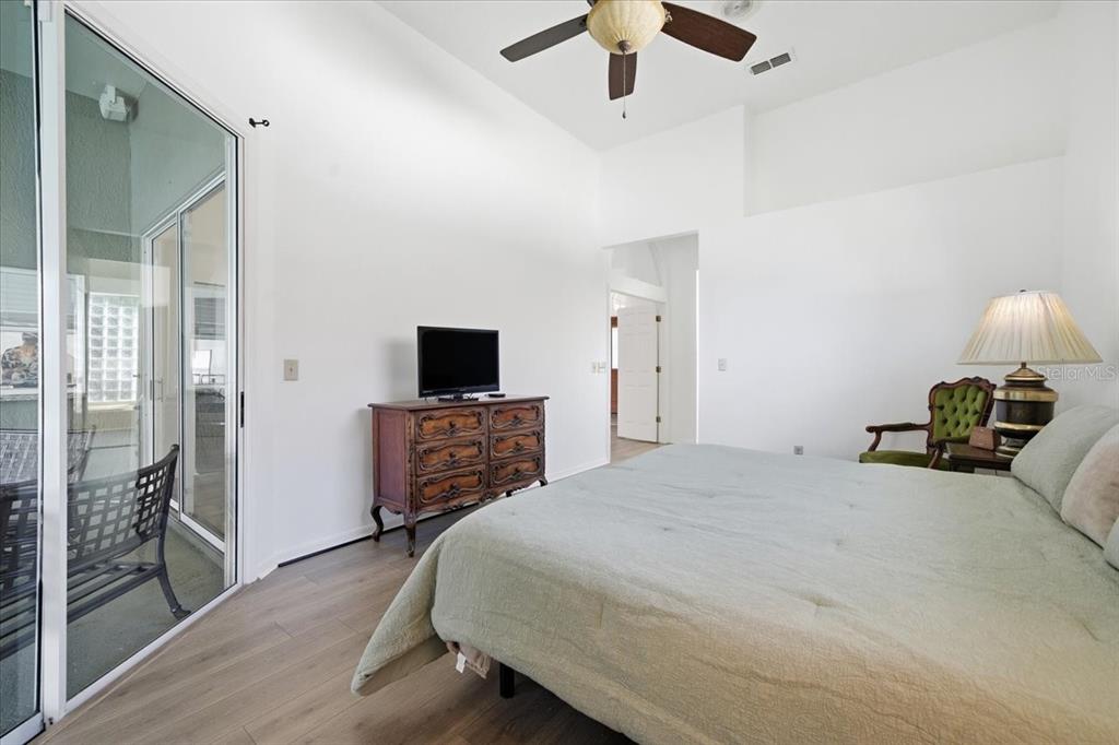 Lutz, Florida, 33558, United States, 4 Bedrooms Bedrooms, ,2 BathroomsBathrooms,Residential,For Sale,1989144