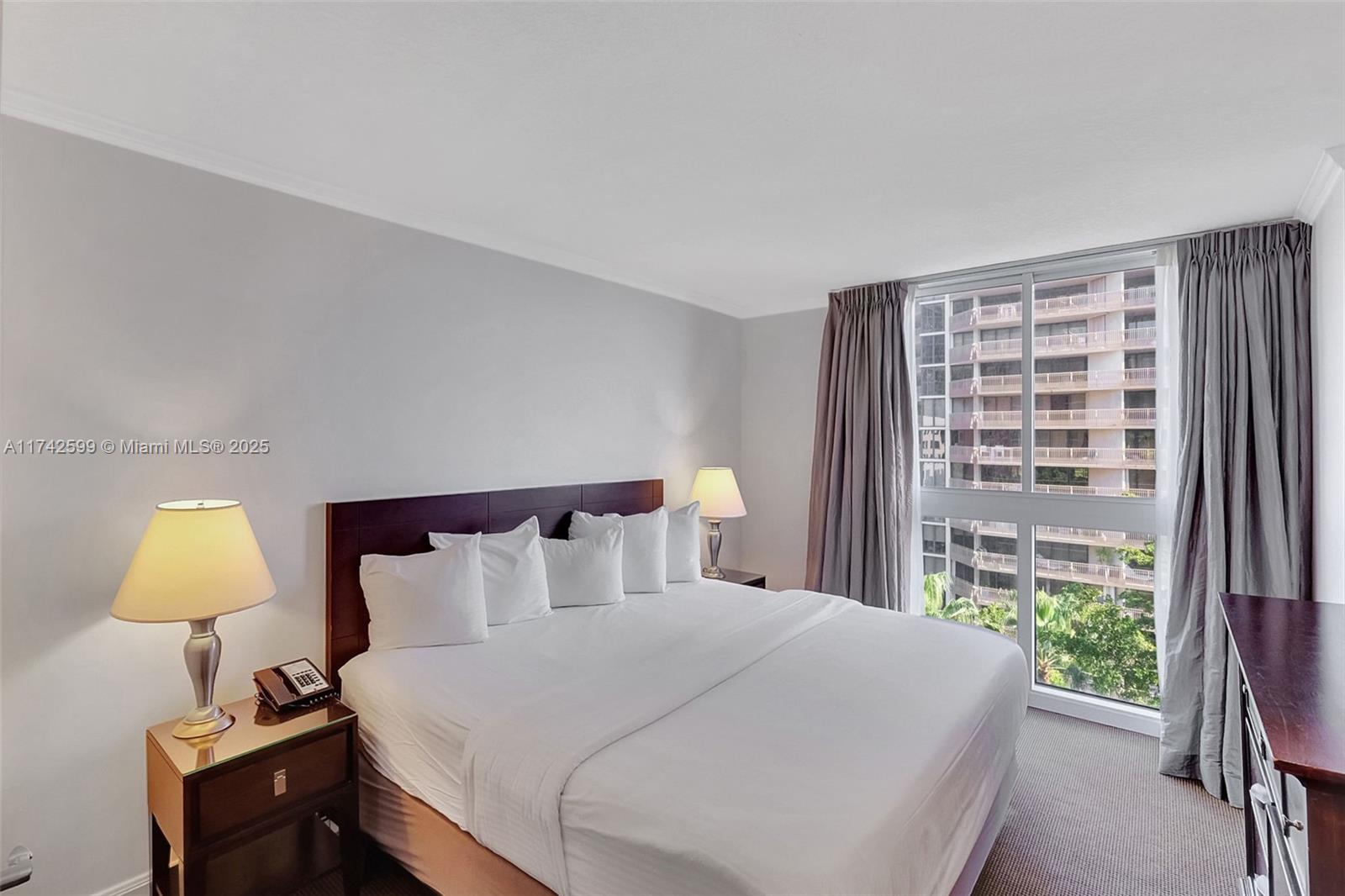 Miami, Florida, 33133, United States, 1 Bedroom Bedrooms, ,1 BathroomBathrooms,Residential,For Sale,1705108