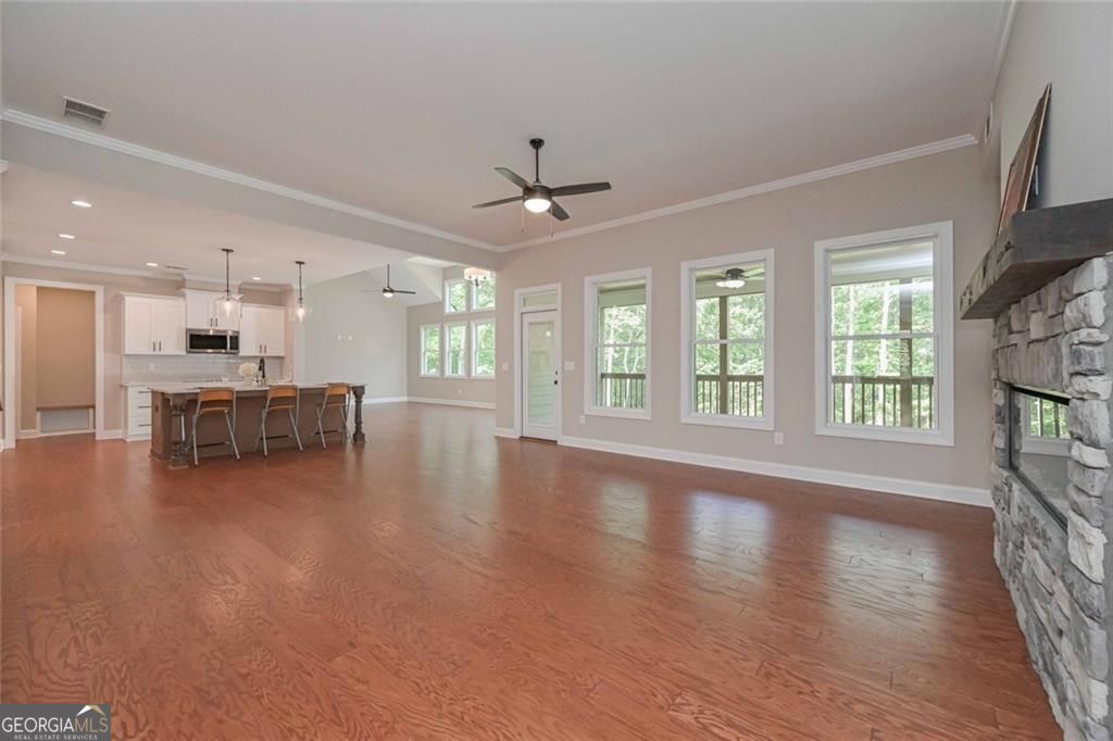 Douglasville, Georgia, 30135, United States, 5 Bedrooms Bedrooms, ,5 BathroomsBathrooms,Residential,For Sale,1876885