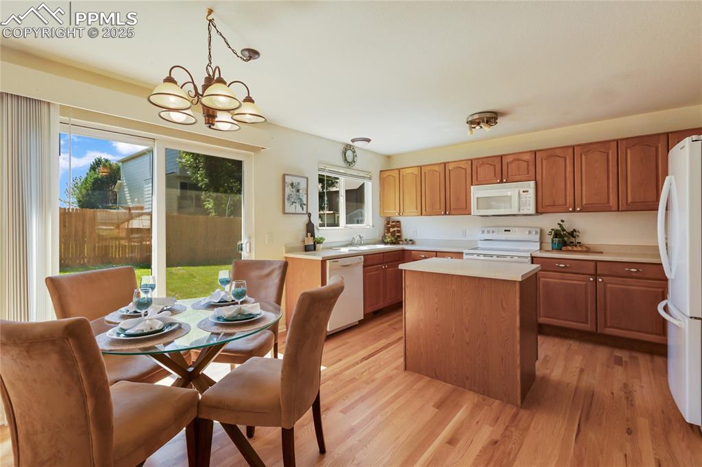 Colorado Springs, Colorado, 80920, United States, 5 Bedrooms Bedrooms, ,2 BathroomsBathrooms,Residential,For Sale,1920003