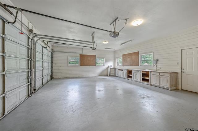 Hawkins, Texas, 75765, United States, 3 Bedrooms Bedrooms, ,3 BathroomsBathrooms,Residential,For Sale,1977788