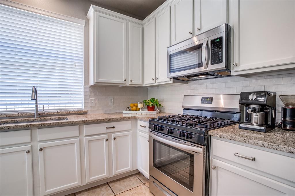 McKinney, Texas, 75072, United States, 4 Bedrooms Bedrooms, ,3 BathroomsBathrooms,Residential,For Sale,1901012