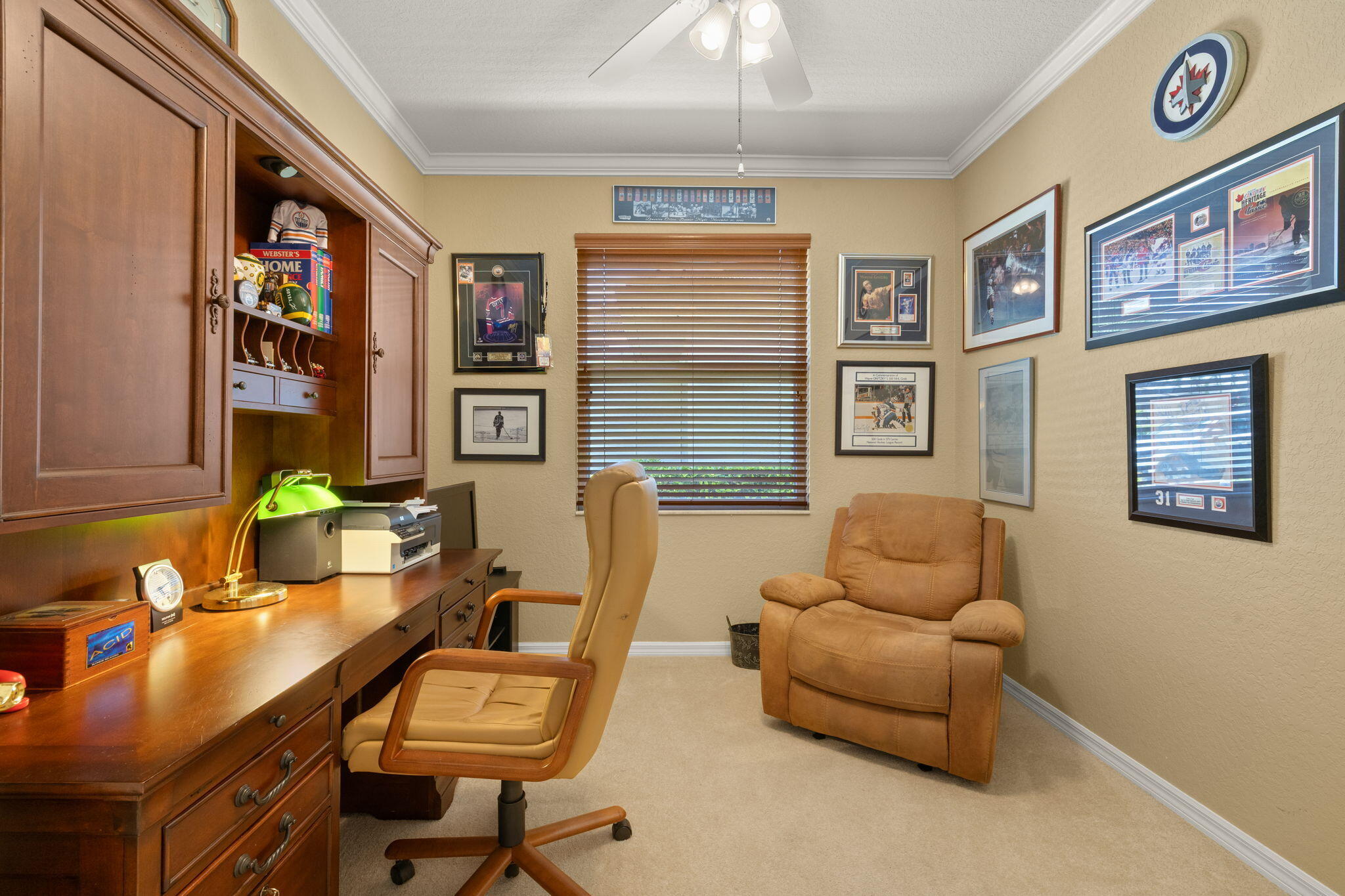 Naples, Florida, 34104, United States, 2 Bedrooms Bedrooms, ,2 BathroomsBathrooms,Residential,For Sale,1990967