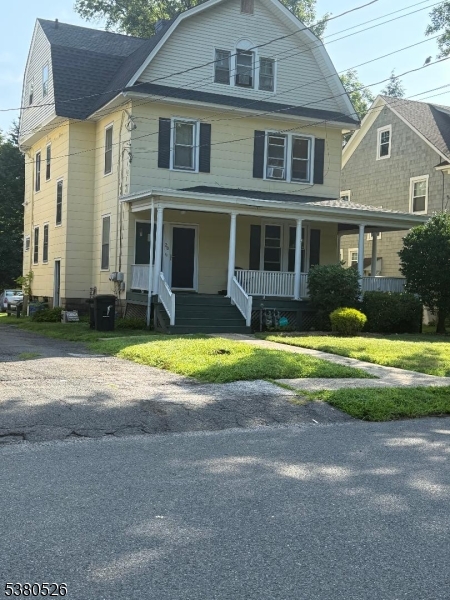 Cranford Twp., New Jersey, 07016, United States, 6 Bedrooms Bedrooms, ,4 BathroomsBathrooms,Residential,For Sale,1927229